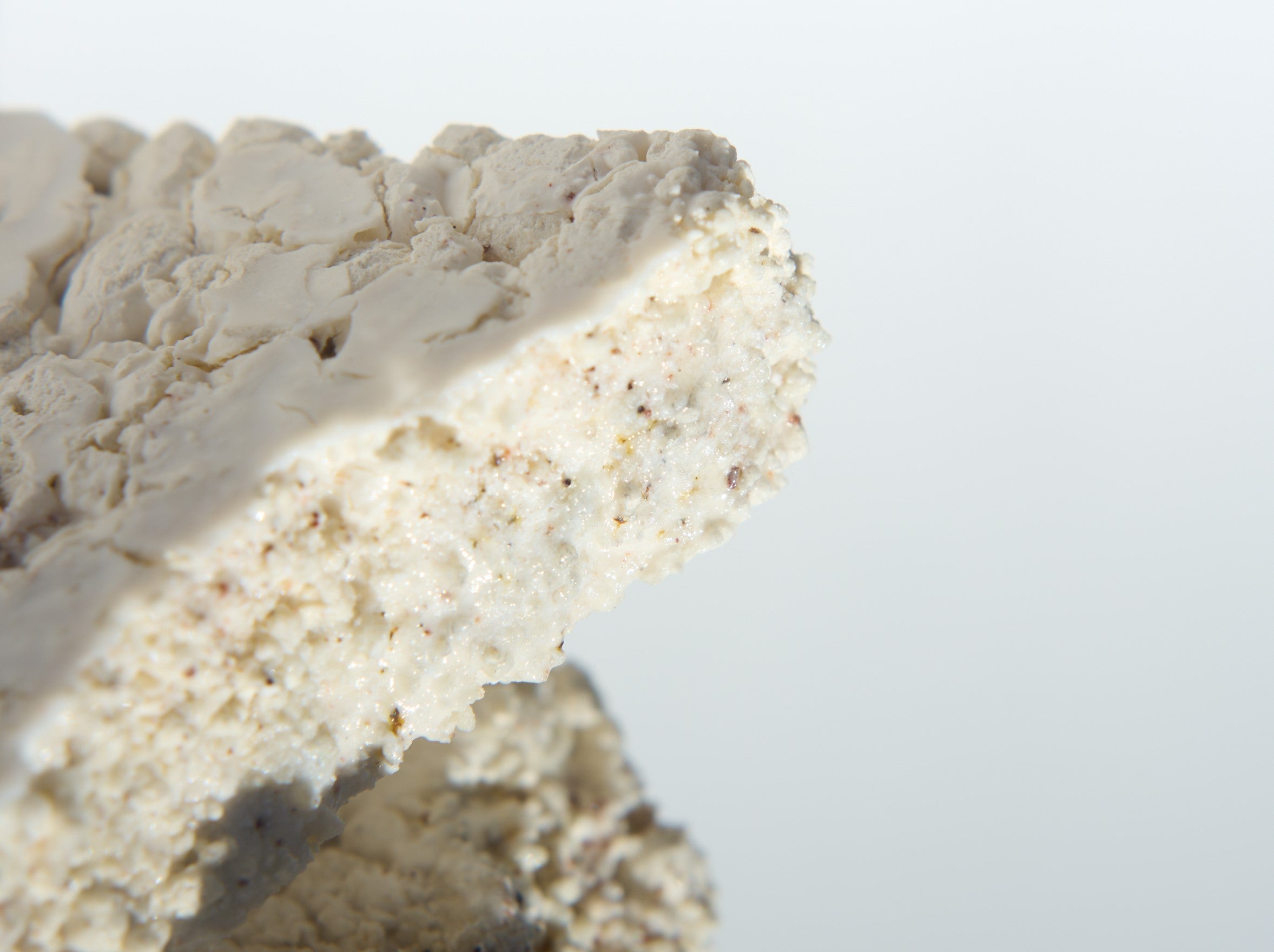 GALLERY ESCAPERS   The Artistry of Jewelry and Craft