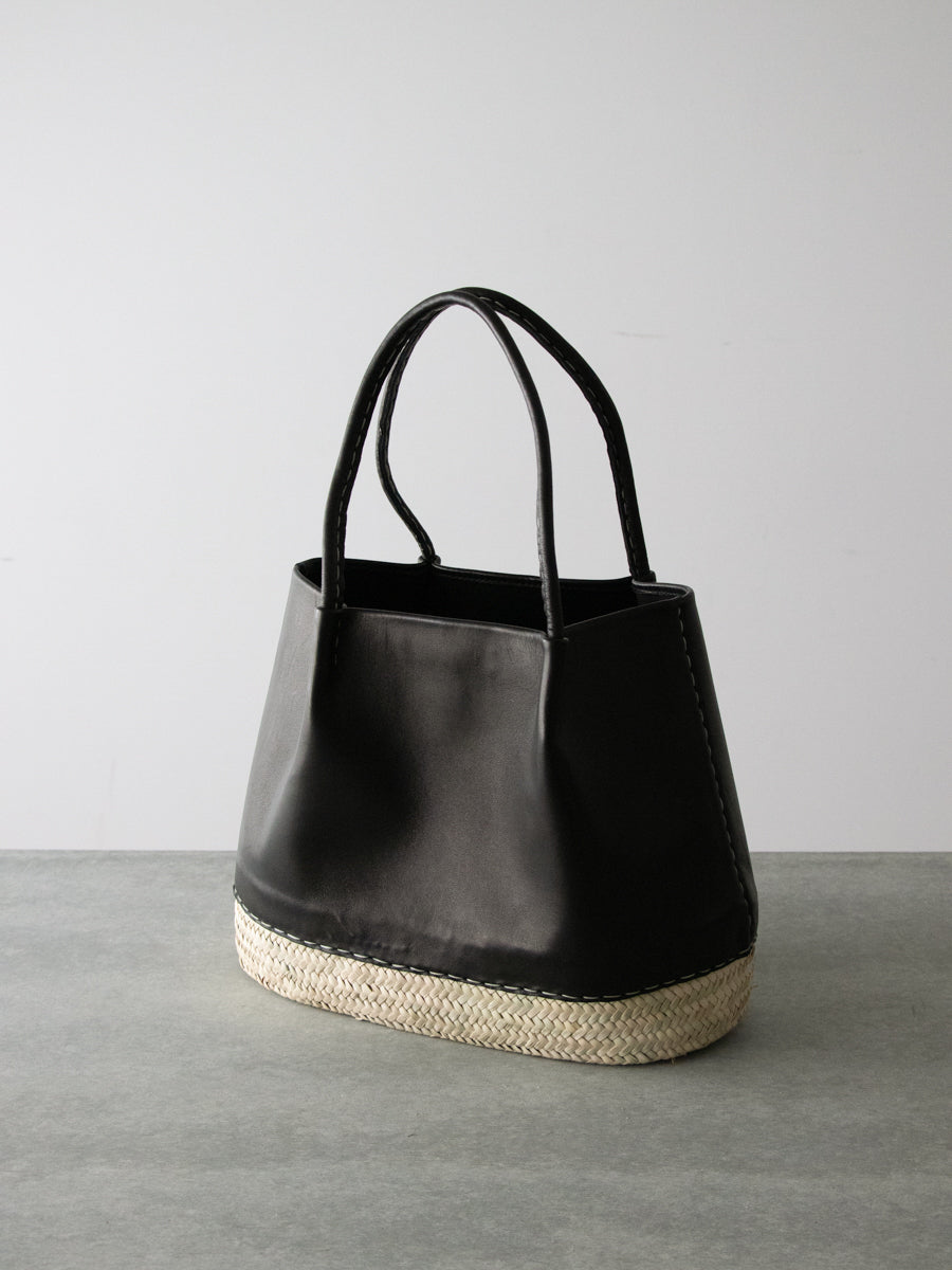 nousnous LL BLACK