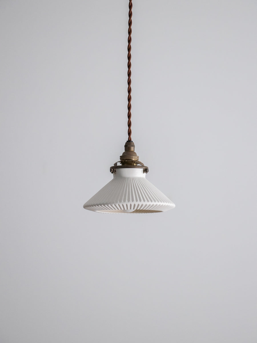 Cone S / open / accordion