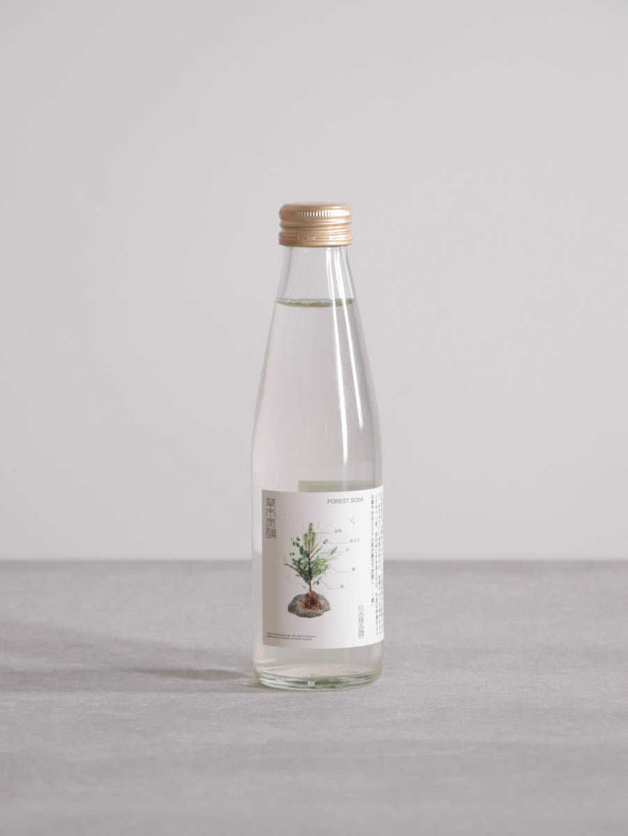草木炭酸フォレストソーダ 200ml