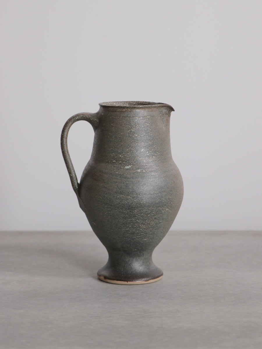 ノチグリンピッチャー(脚付)