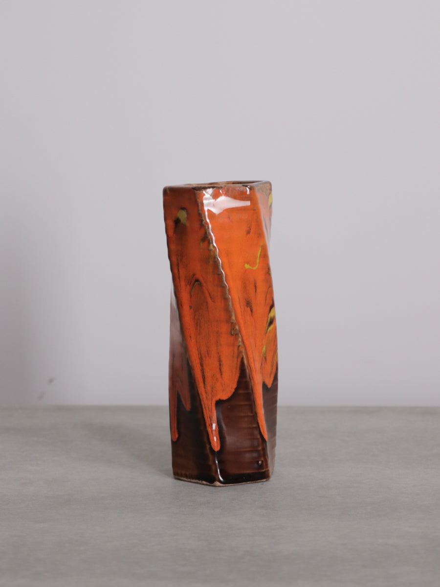 Twisted Hexagor Flower Vase