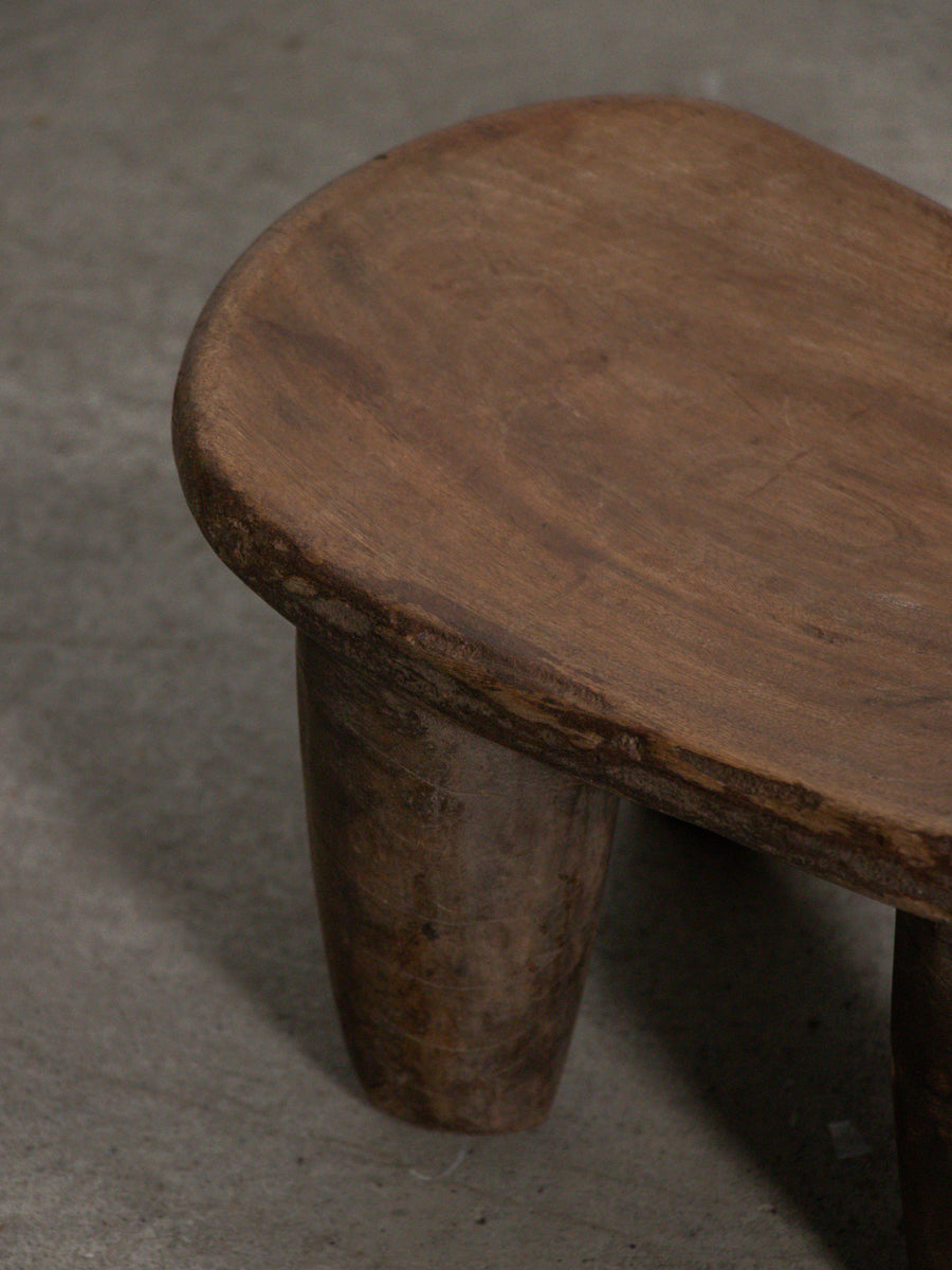 セヌフォ族スツール