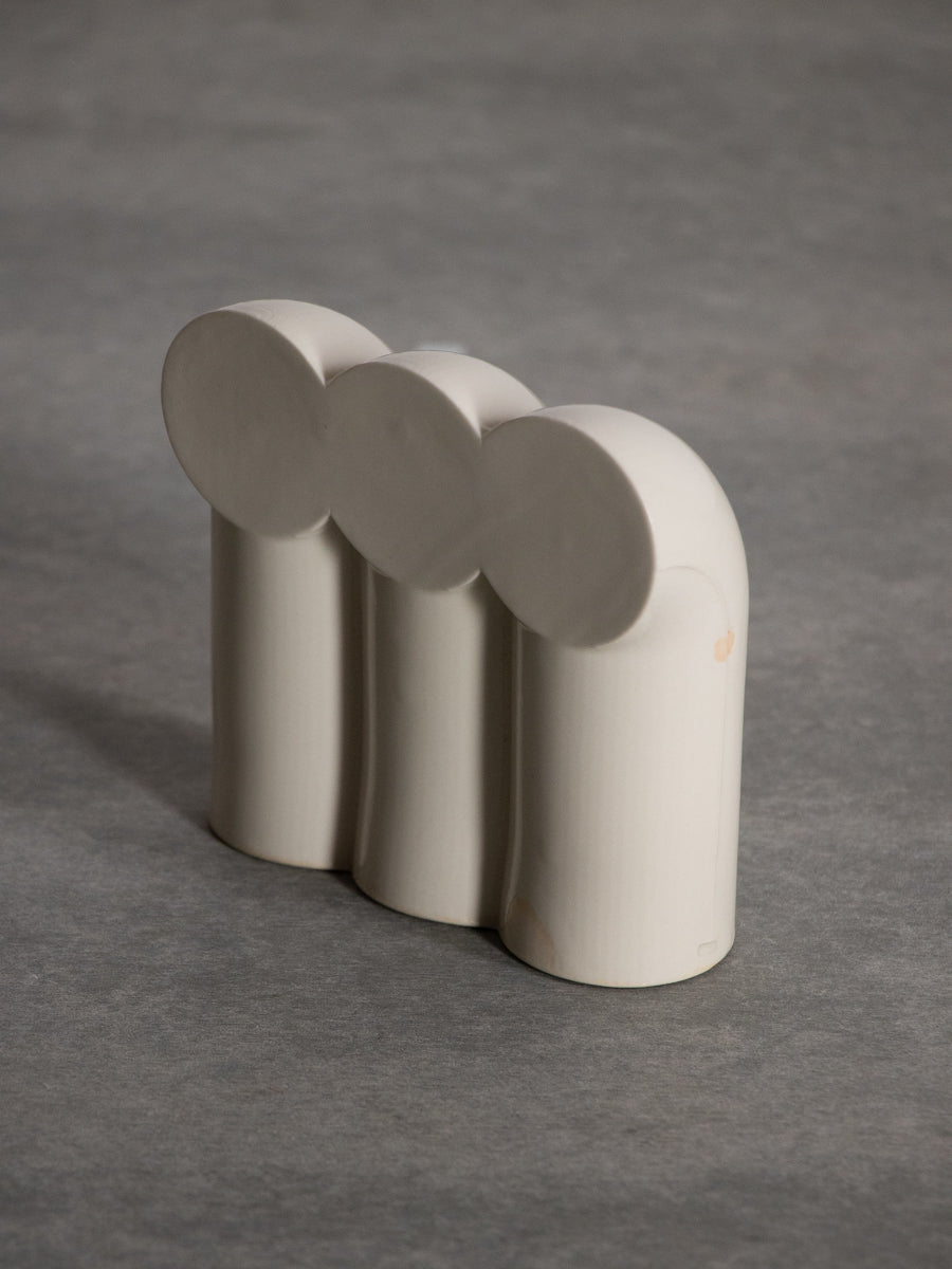BOOK END