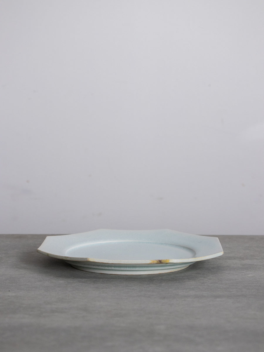 白磁八角皿(結晶)