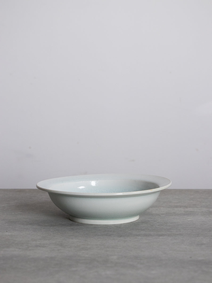 白磁帽子鉢(結晶)