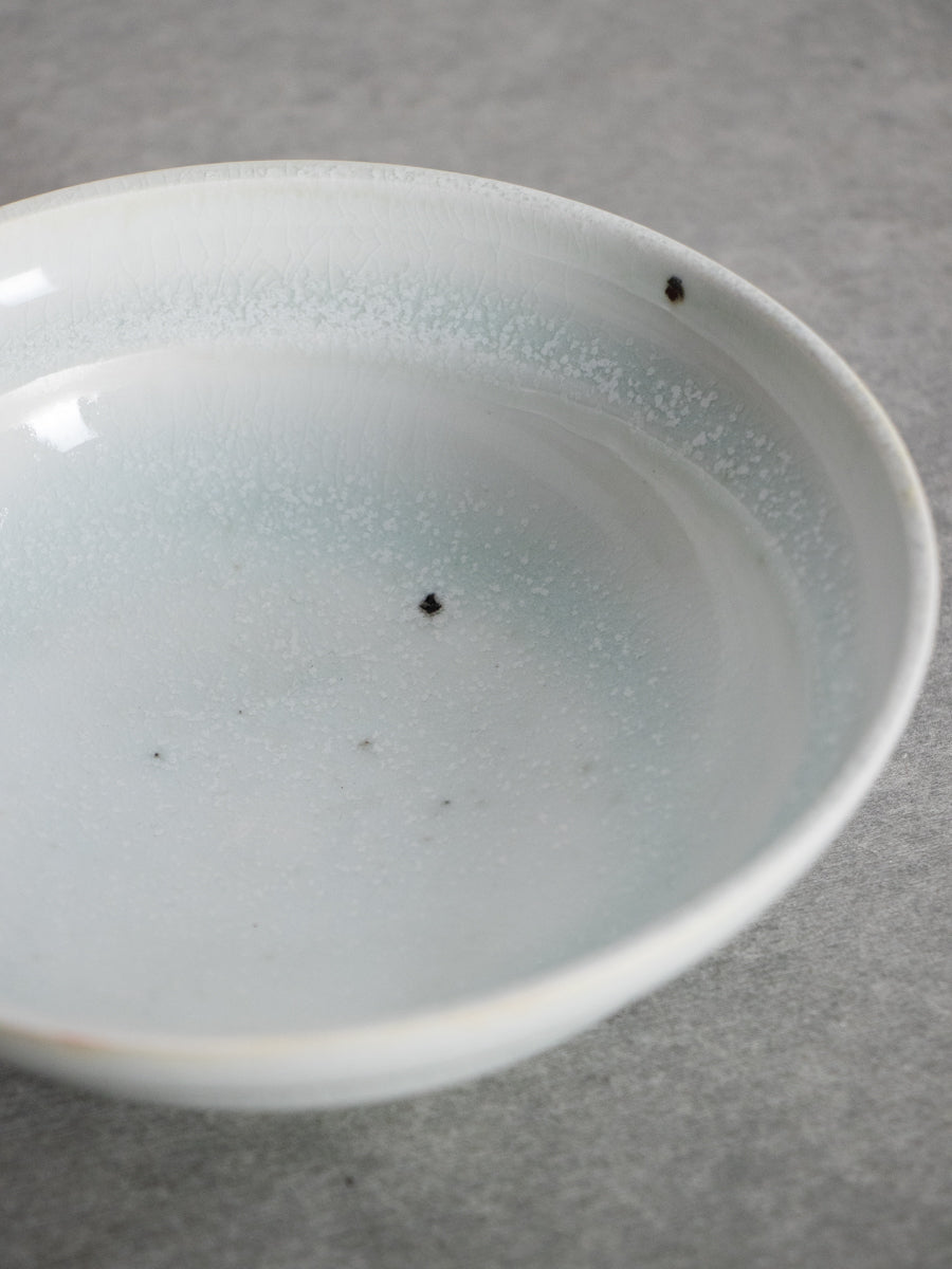 白磁縁丸小鉢(青)