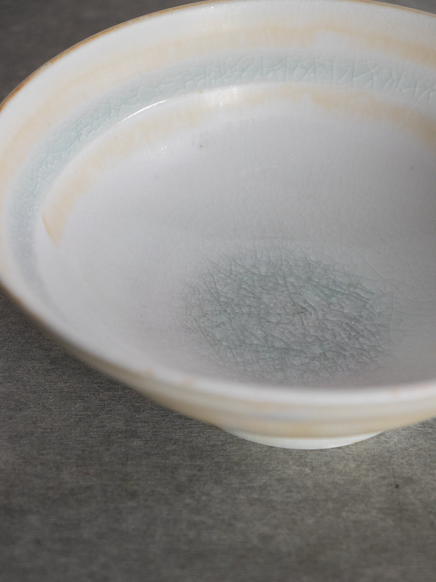 白磁縁丸小鉢(黄)