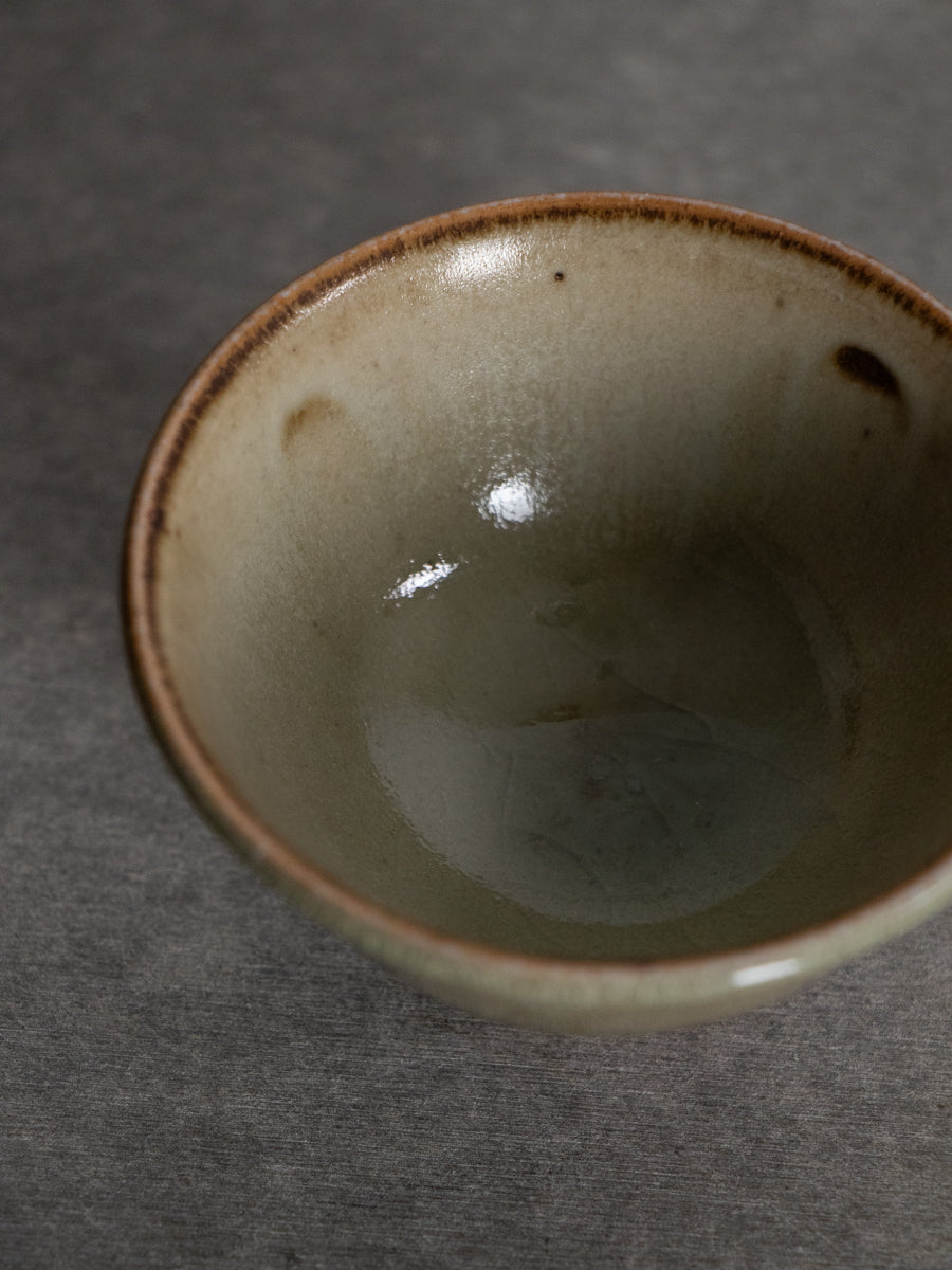 可児土灰釉豆碗