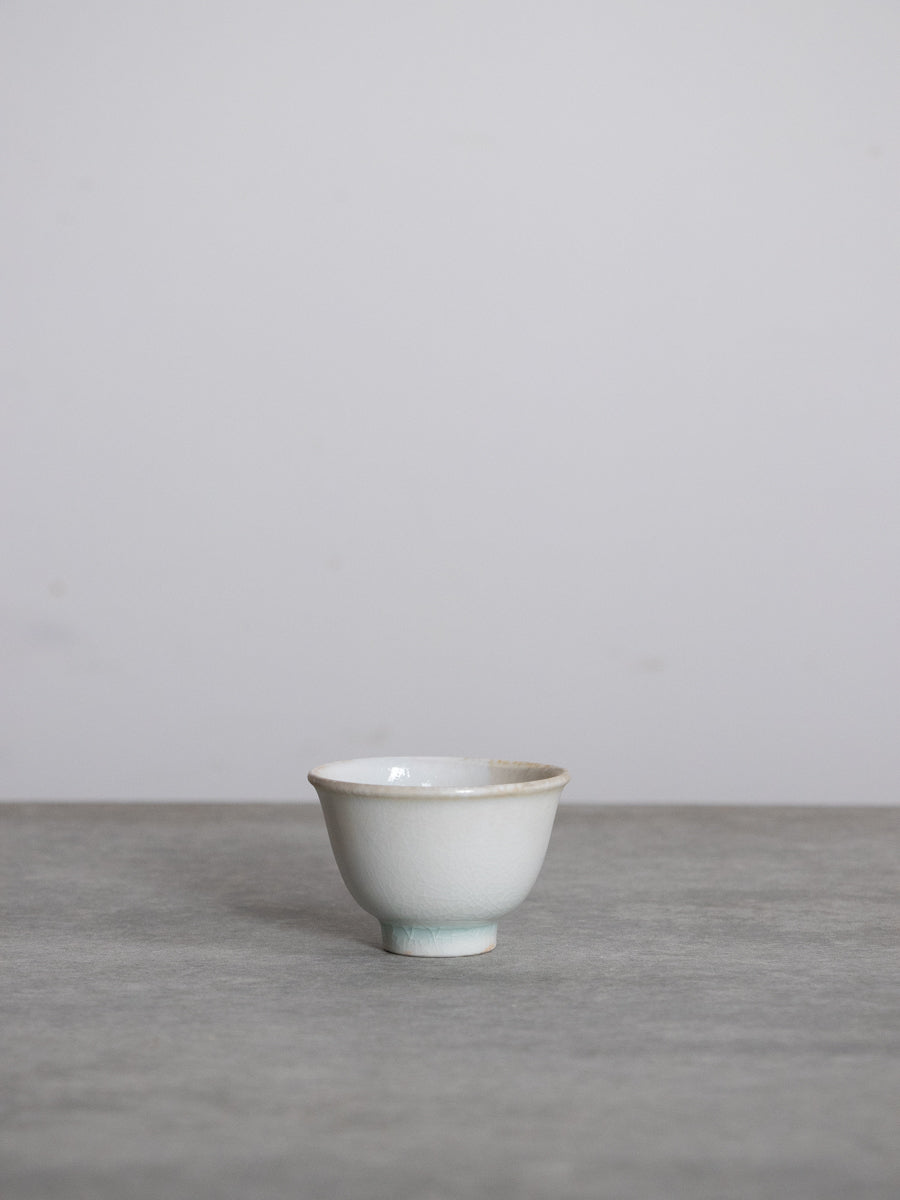 白磁熊川杯