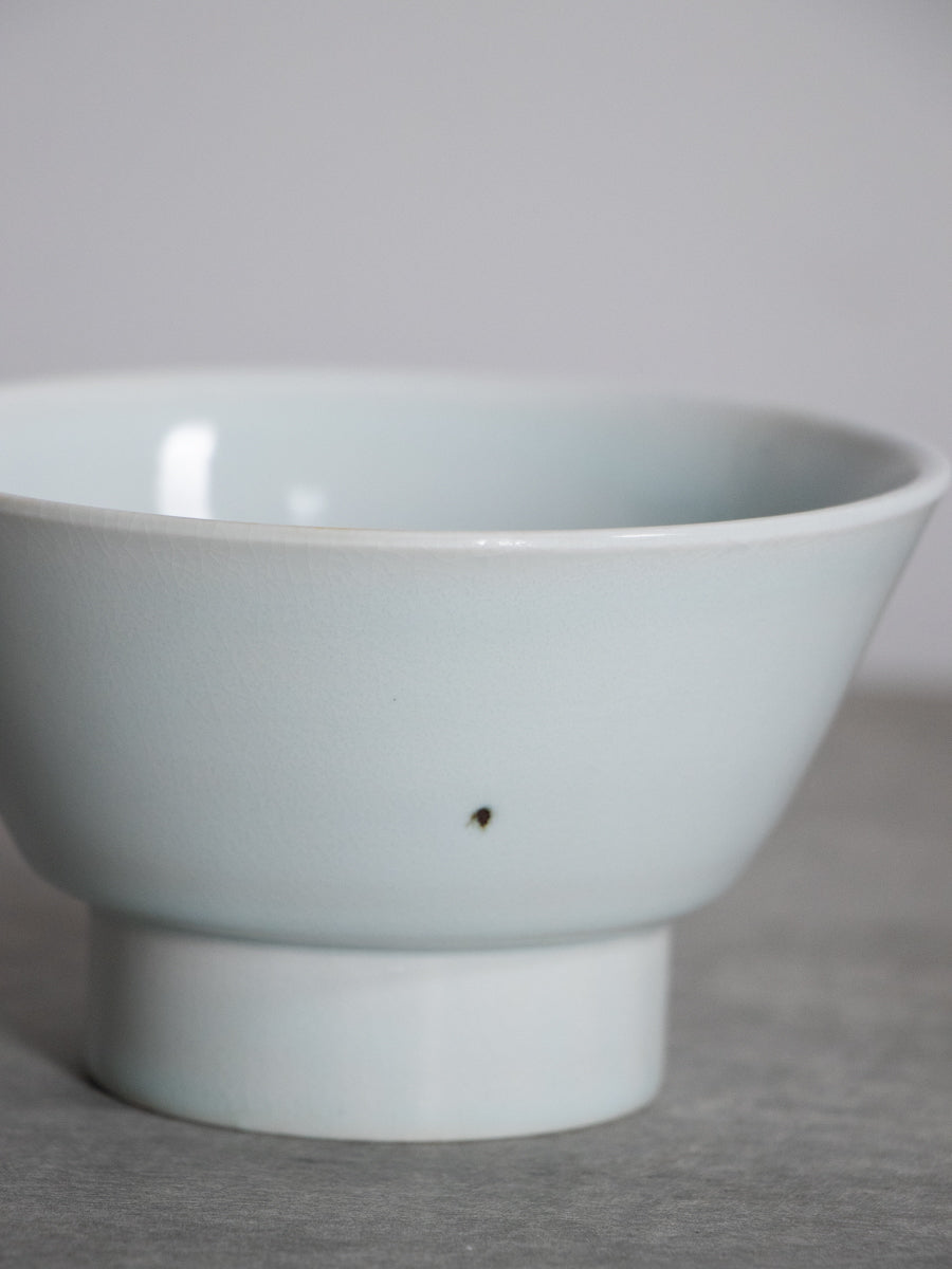 白磁広東碗(乳濁)