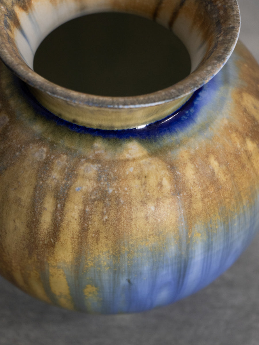 呉須流しカブ花瓶_中