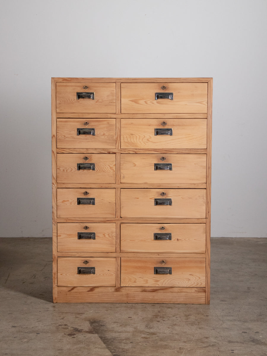 12杯の引き出し