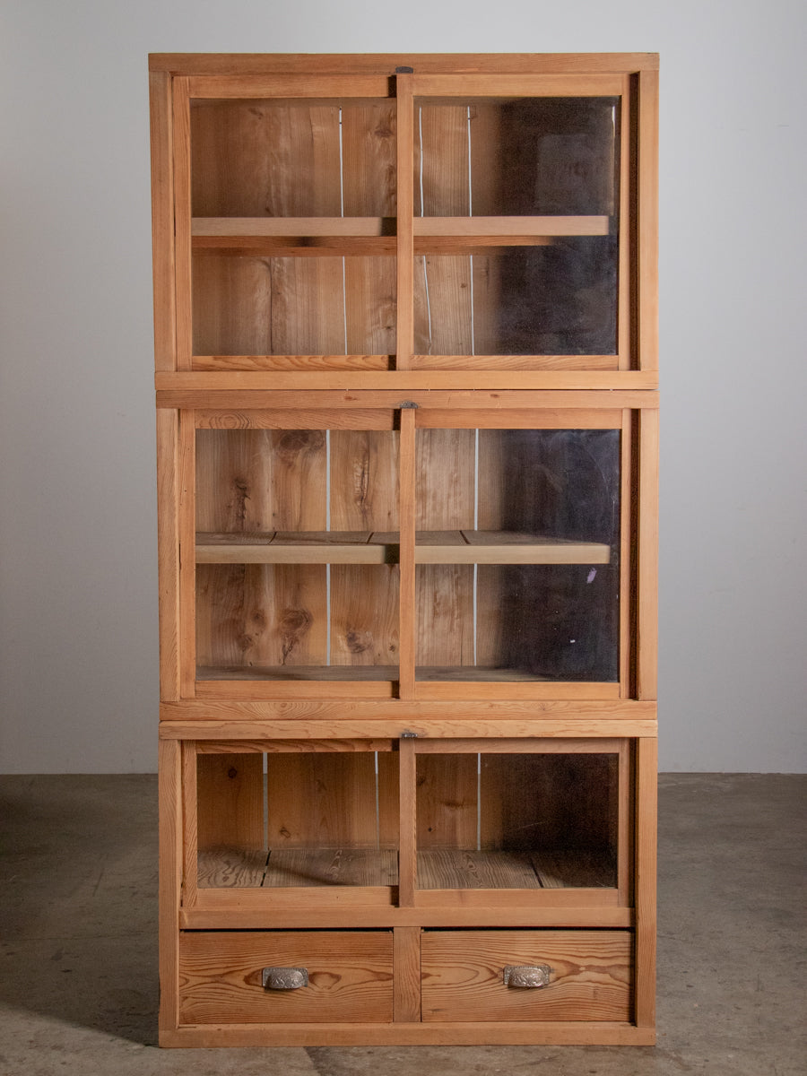 無垢の3段重ね棚