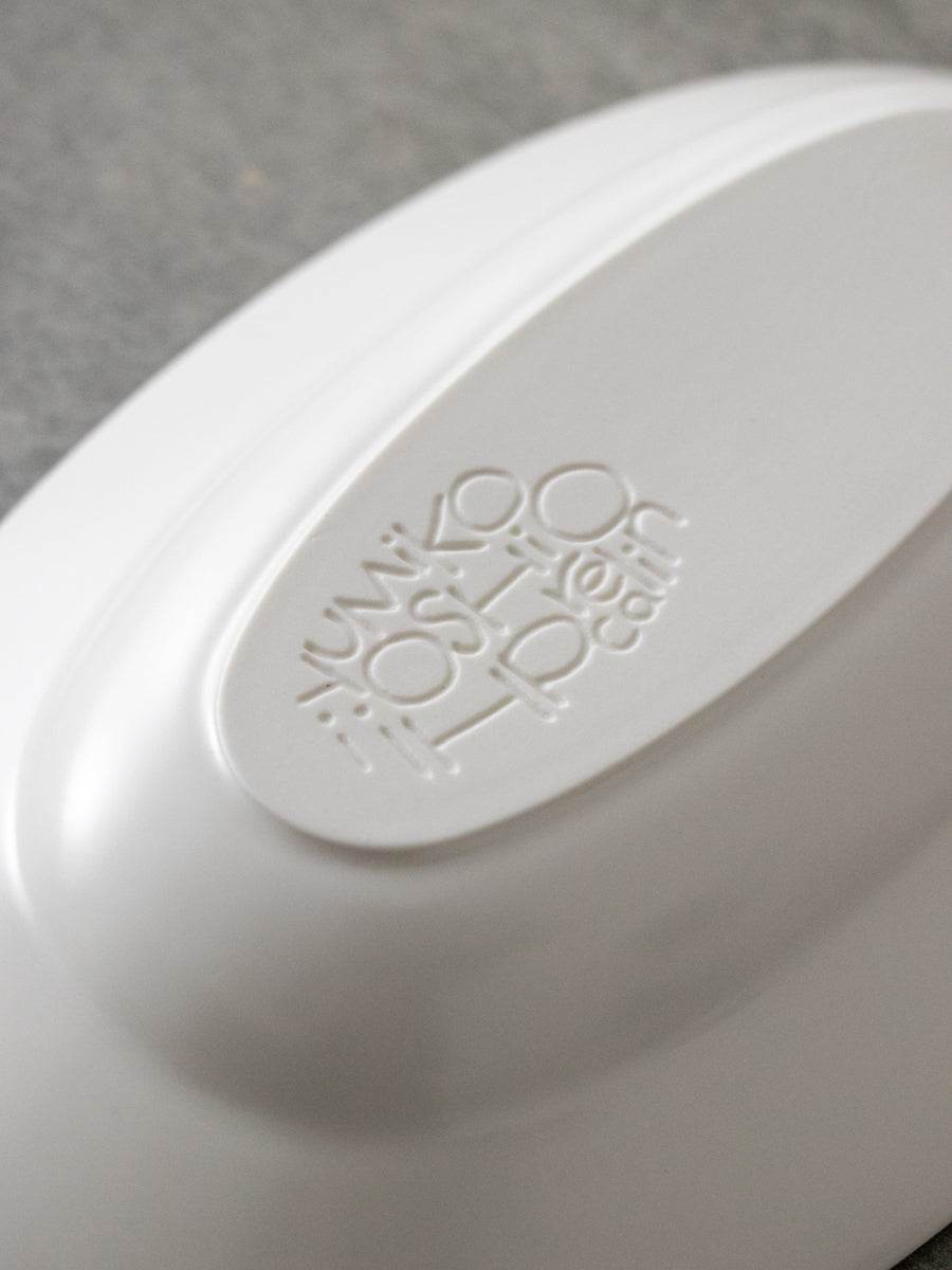 oval plate lily white M