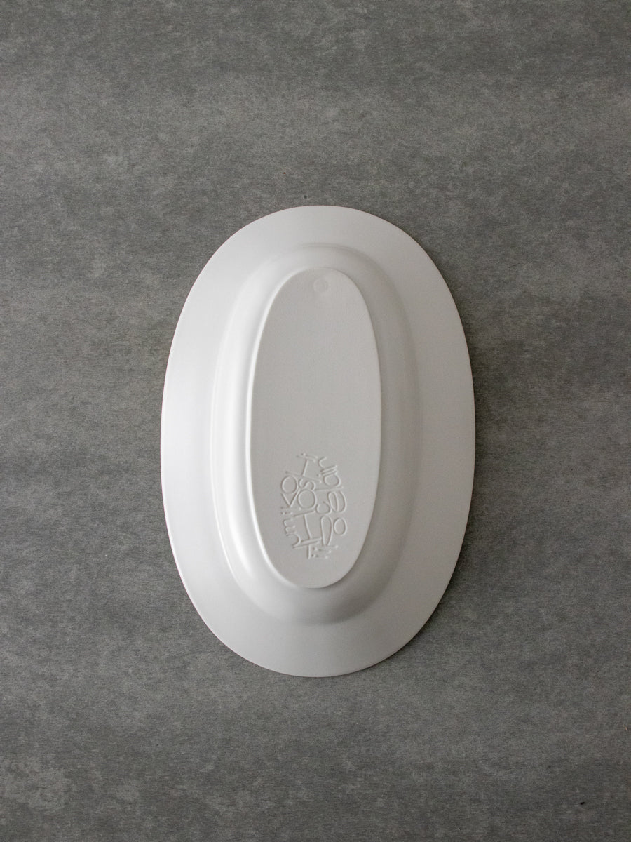 oval plate lily white L