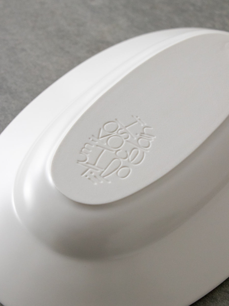 oval plate lily white L