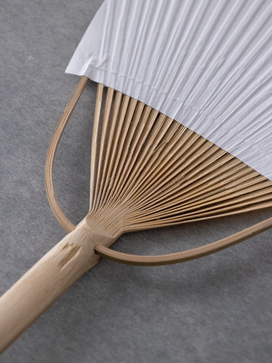 うるしのうちわ 黒