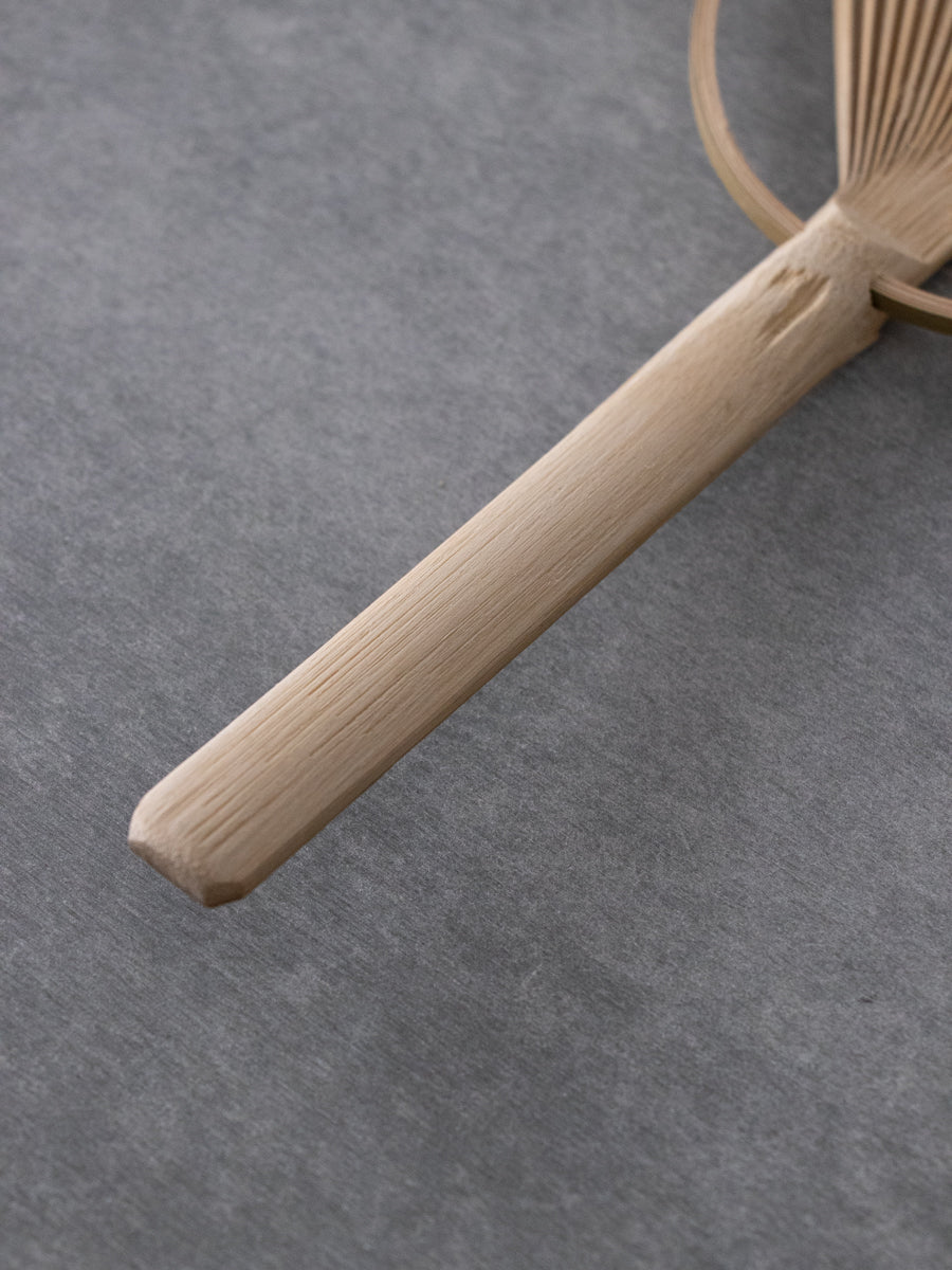 うるしのうちわ 黒