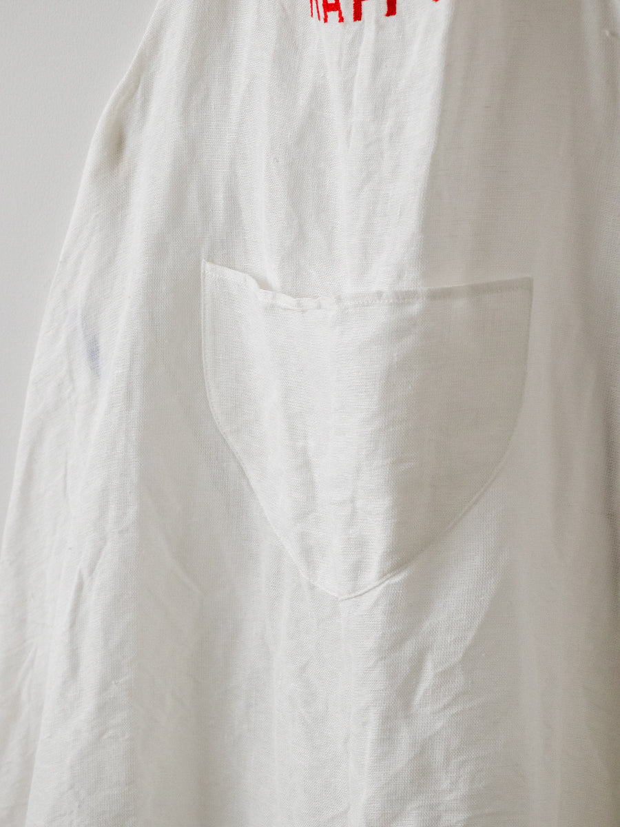 APRON A: HAPPY