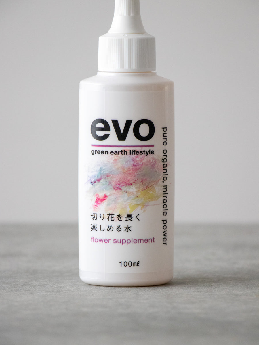 evo 切り花をながく楽しめる水 100ml