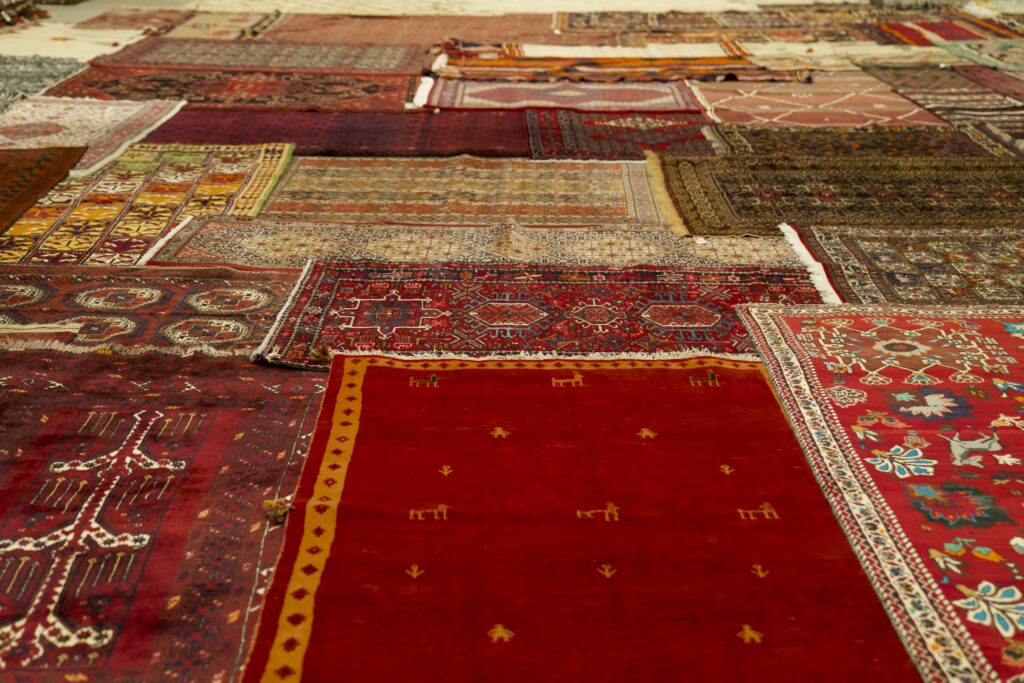 RUGS EXHIBITION 2021 -SPRING-