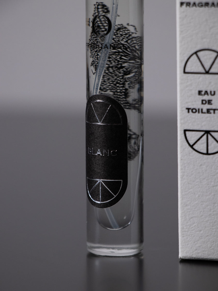O FRAGRANCE 02 ブラン