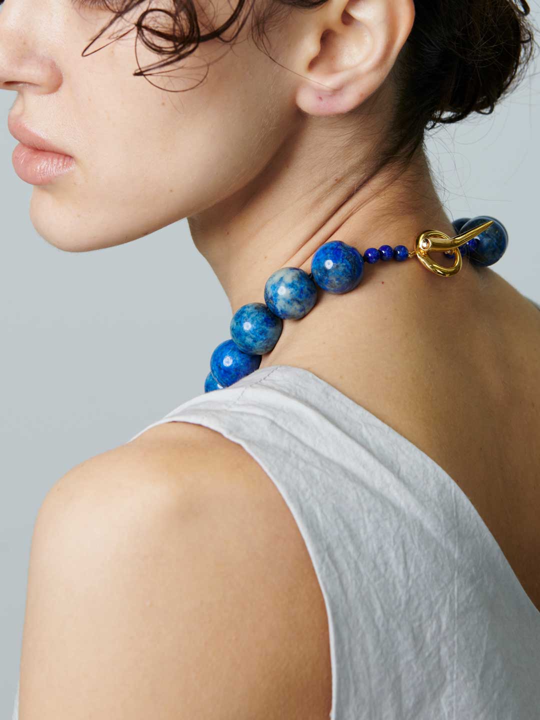 Boule Collar, Lapis