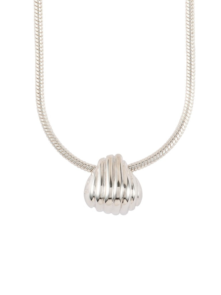 Shell Stripe Necklace