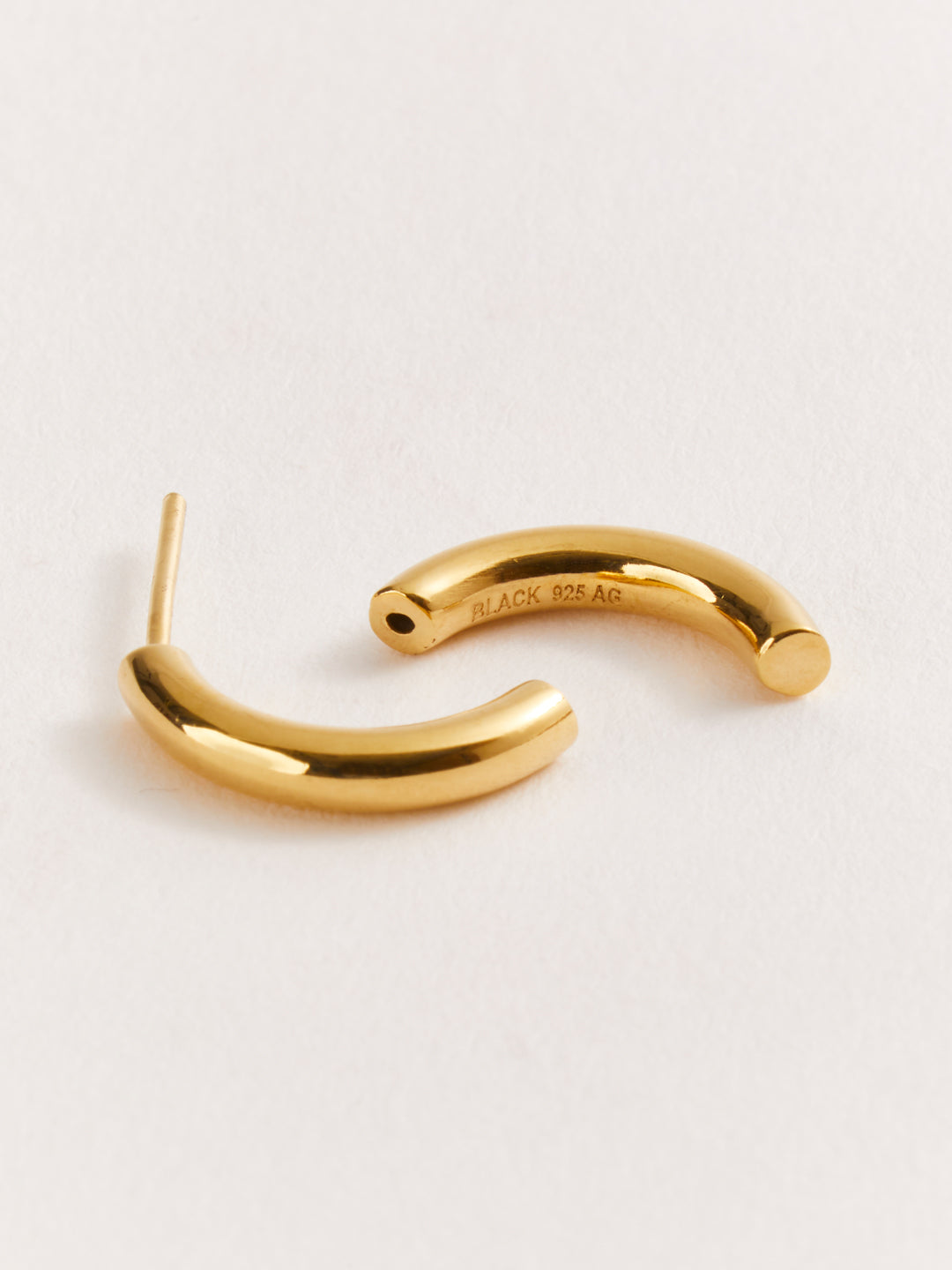 Broken 18 Earring  Gold HP