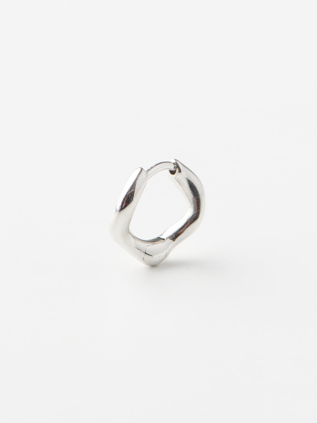 Anil 8 Huggie Silver HP