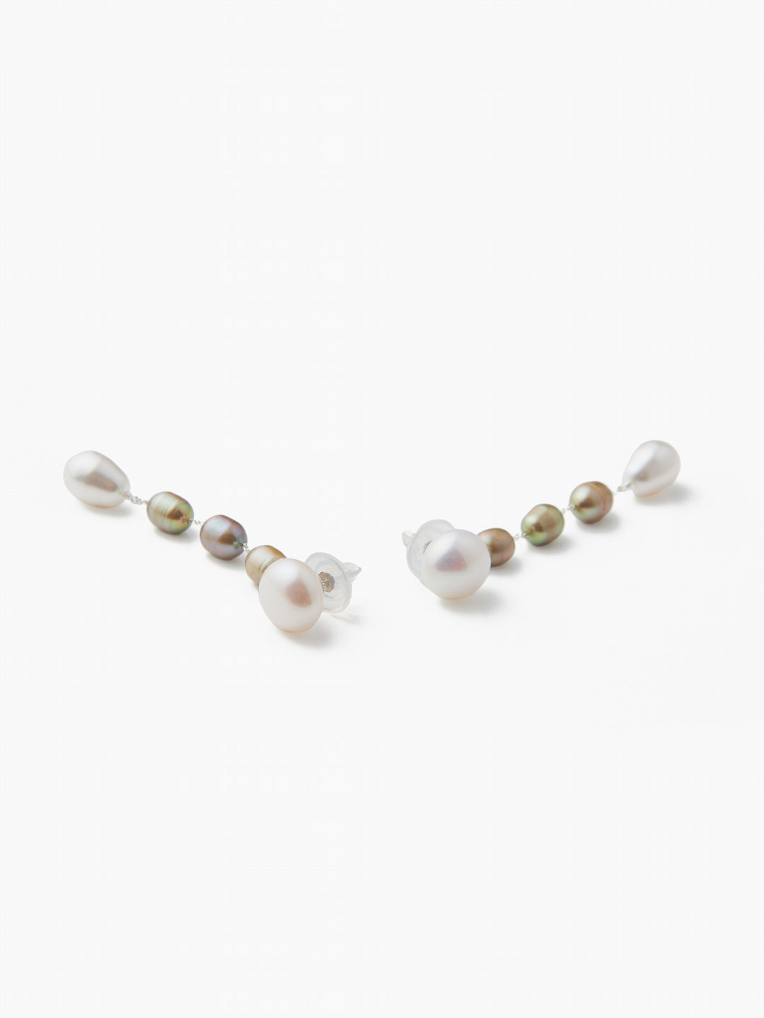 Small Passante Earrings, Pistachio