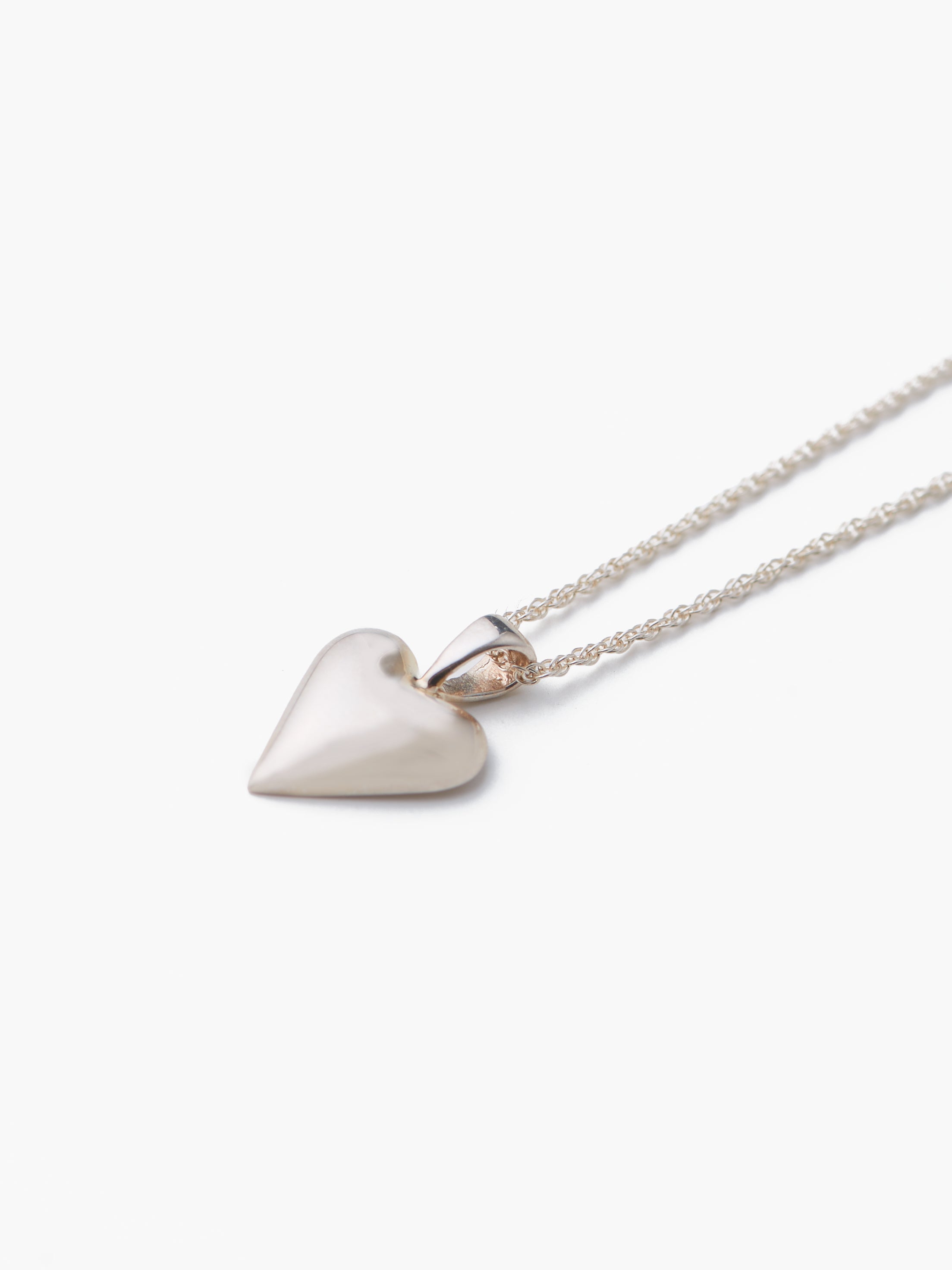 PETITE HEART PENDANT