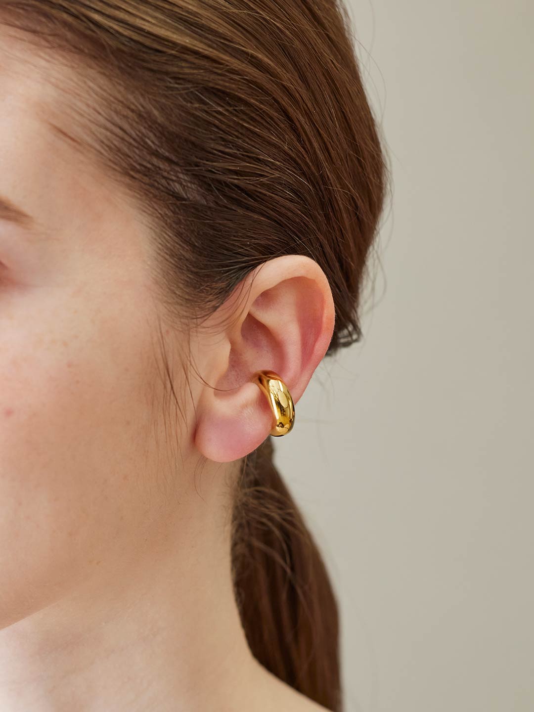 Omotesando Chunky Ear Cuff Gold