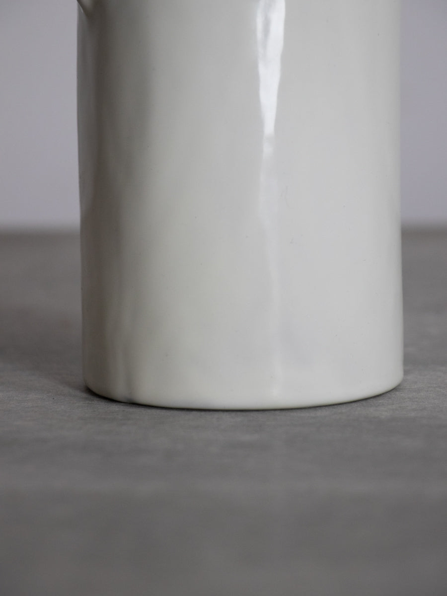 ピッチャー　白