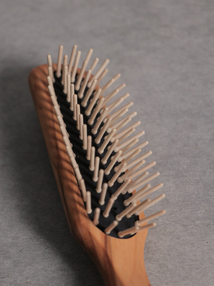 Olive Wood Slender Shape Straight wood pins 5 rows / 21cm