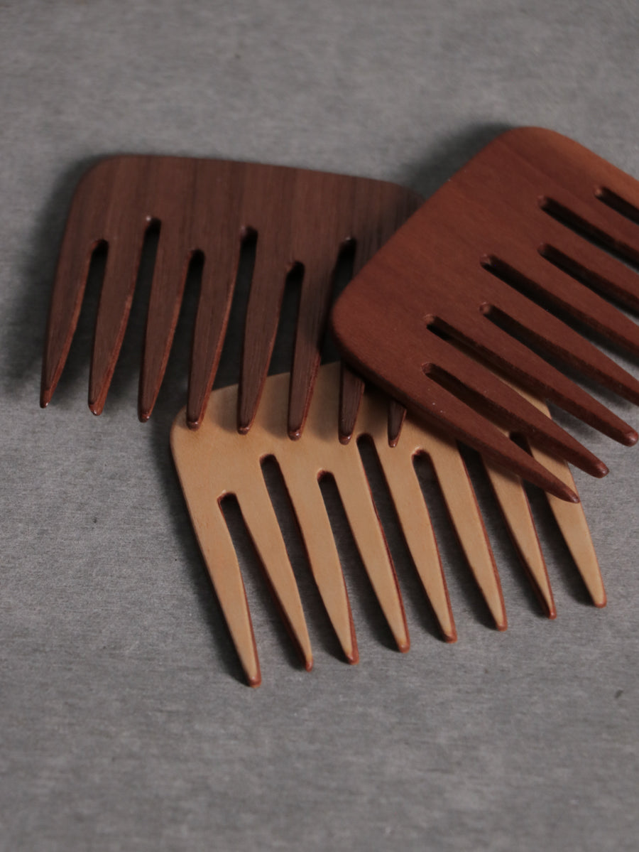 Natural Wood Decorative comb 5cm