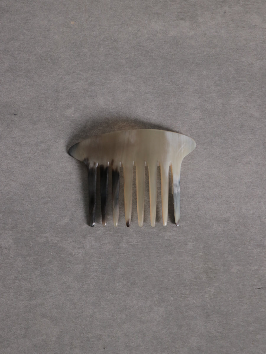 Horn Decorative Comb / 12x8 cm