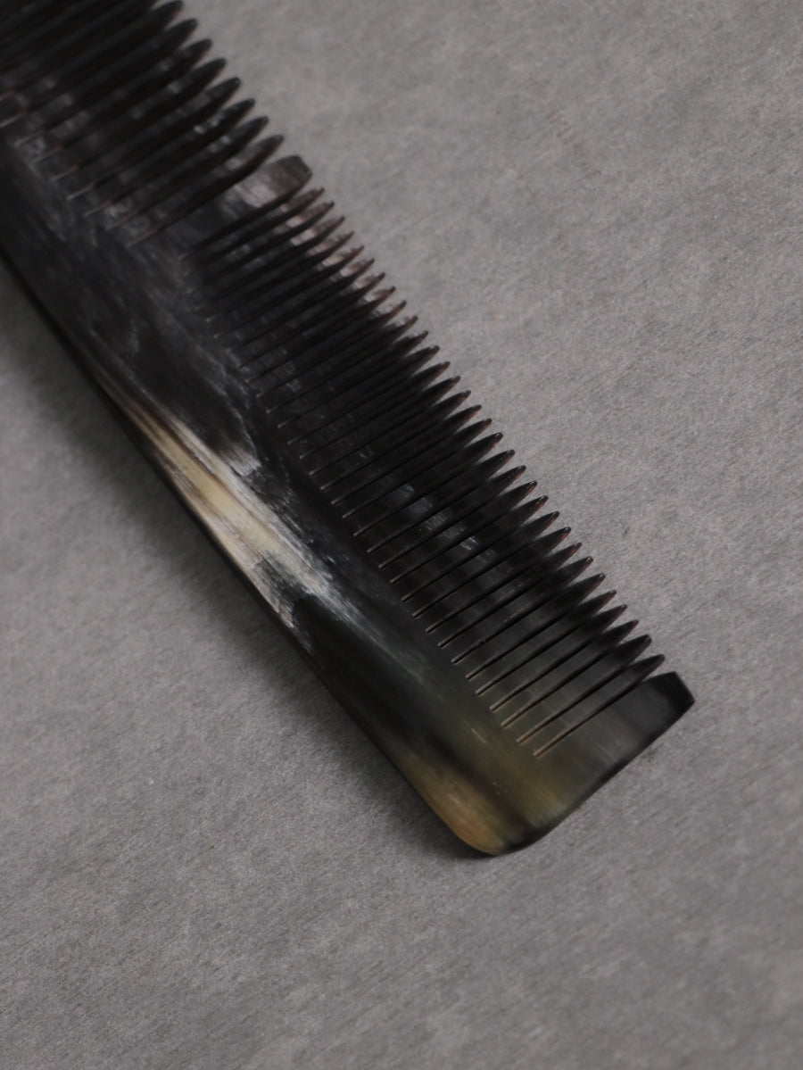 Hairdressing comb 19cm Wide× Narrow