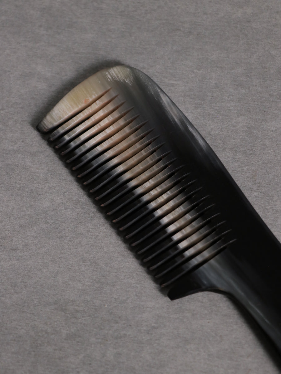 Handle Comb 17.5cm Wide