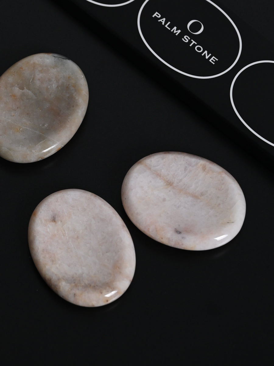 O PALM STONE〈ベージュ〉