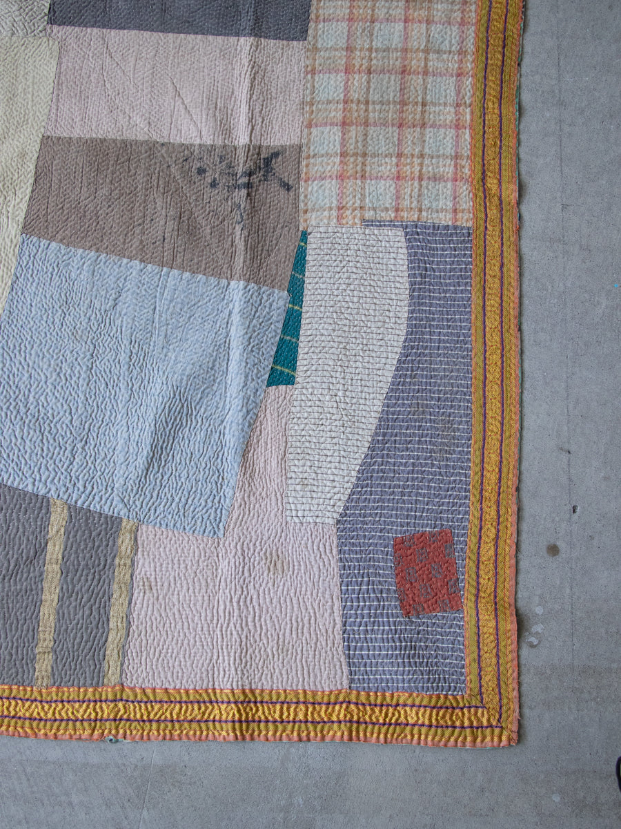 VINTAGE QUILT