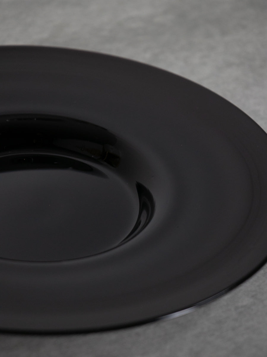 黒リム皿M