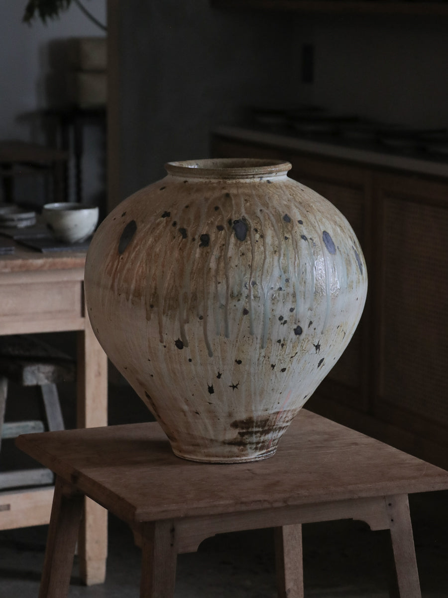 粉引大壺