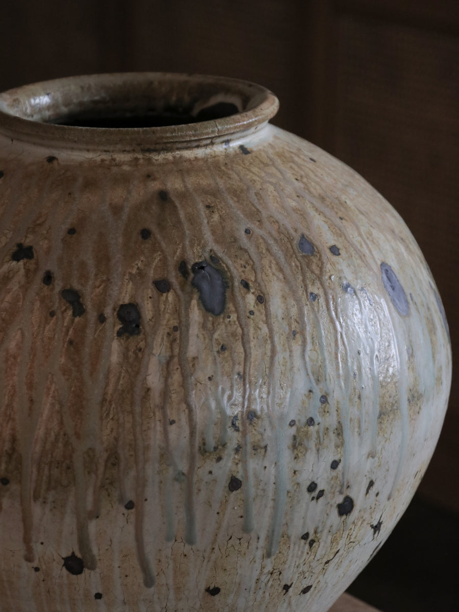 粉引大壺