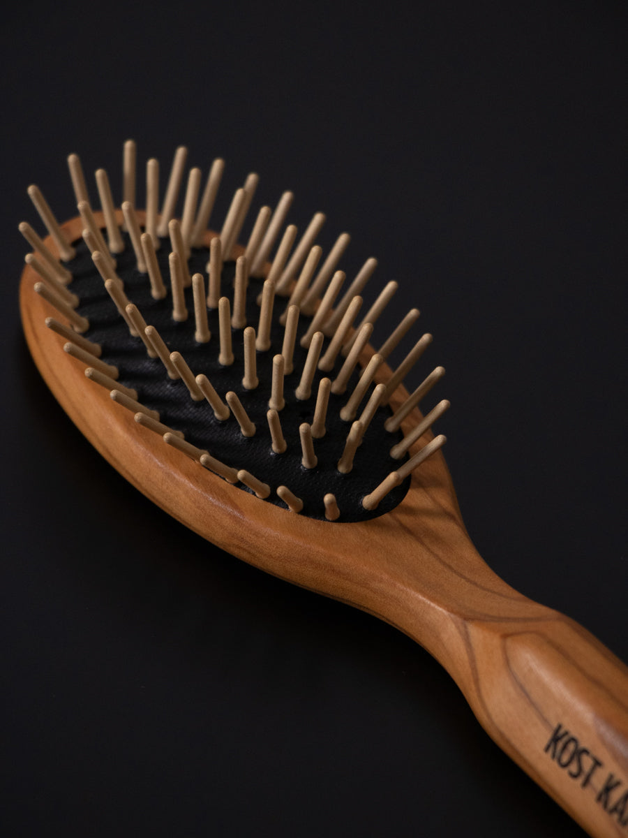 Olive Wood Oval Shape Straight wood pins 6 rows / 17.5cm