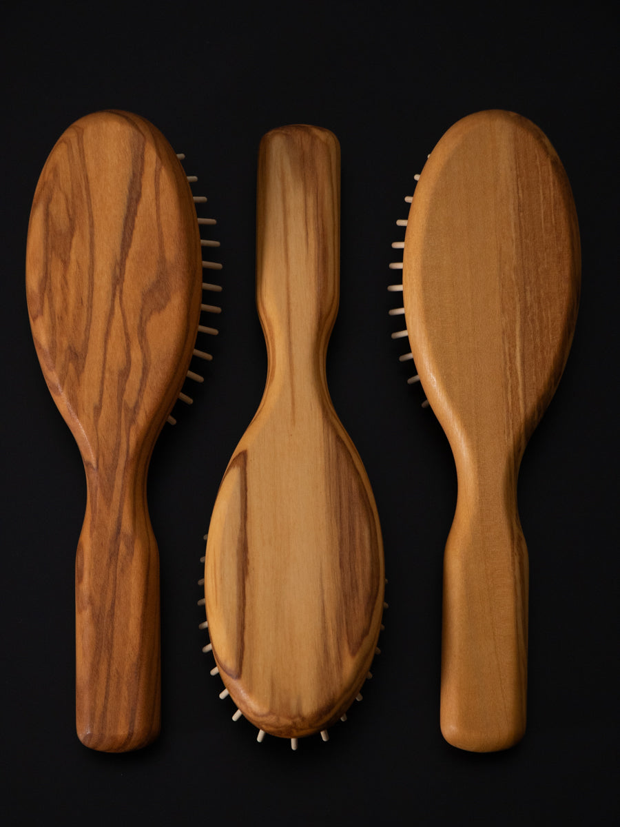 Olive Wood Oval Shape Straight wood pins 6 rows / 17.5cm