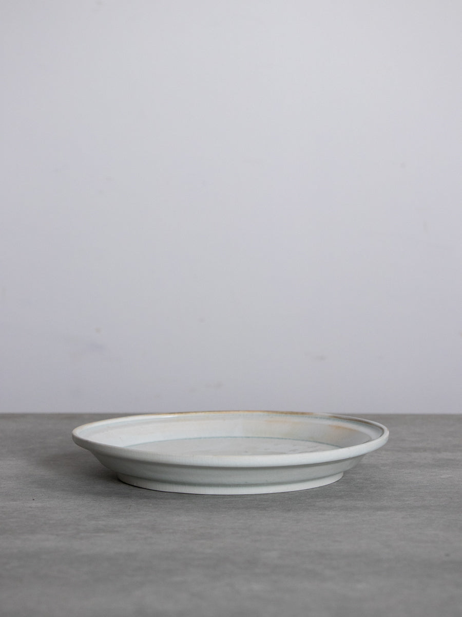 白磁段縁皿（ツヤ）