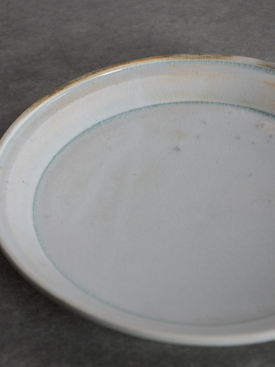 白磁段縁皿（ツヤ）