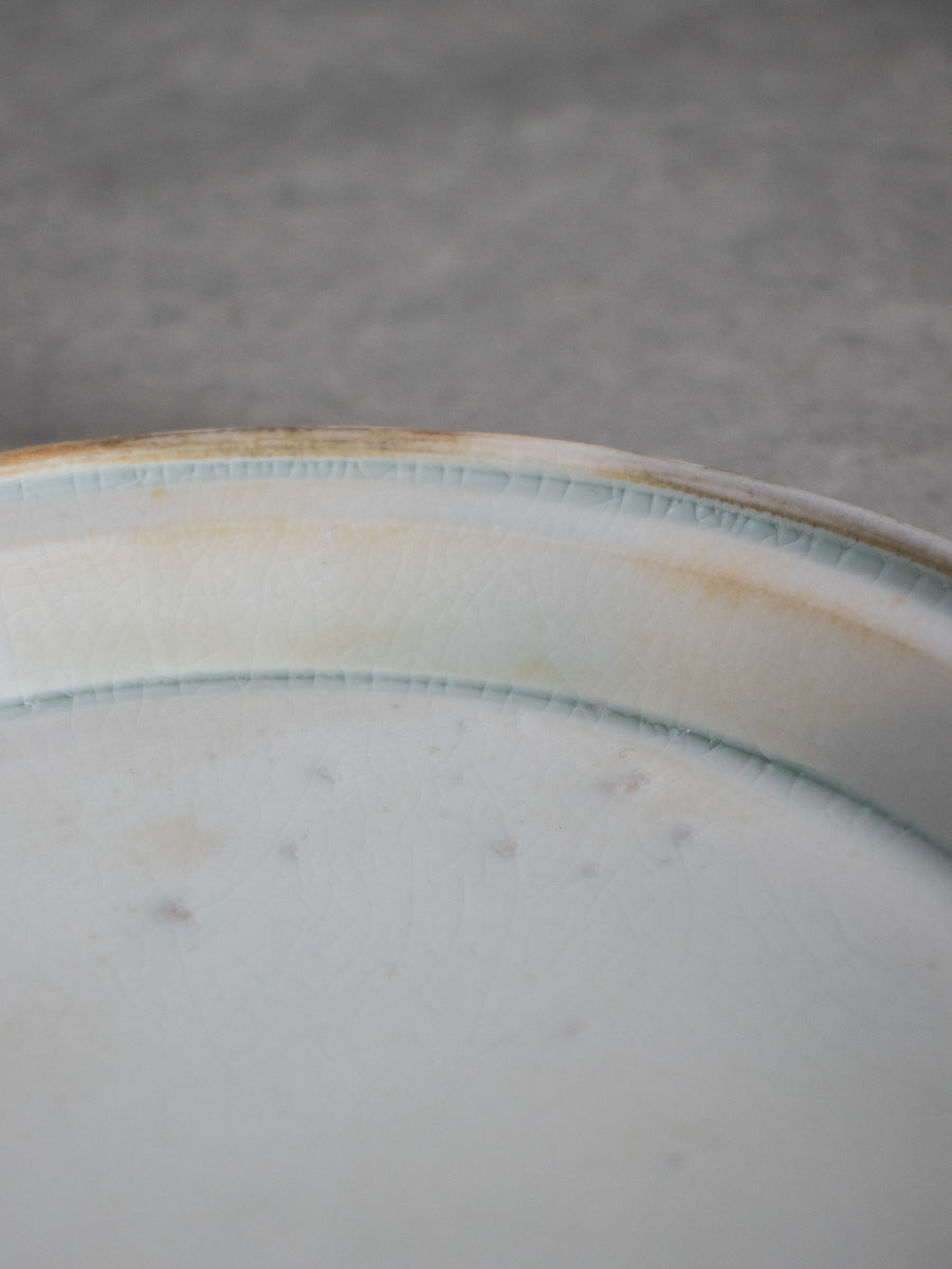 白磁段縁皿（ツヤ）